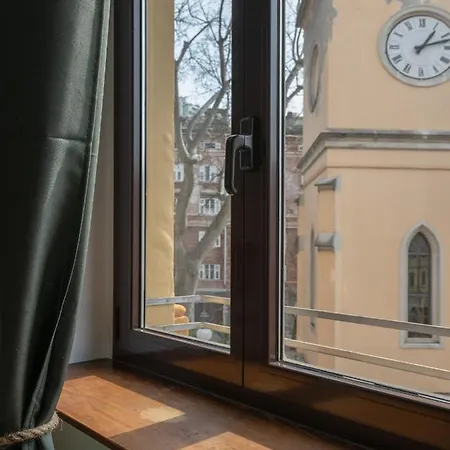 Apartmán Con Parcheggio A Trieste, Foscolo